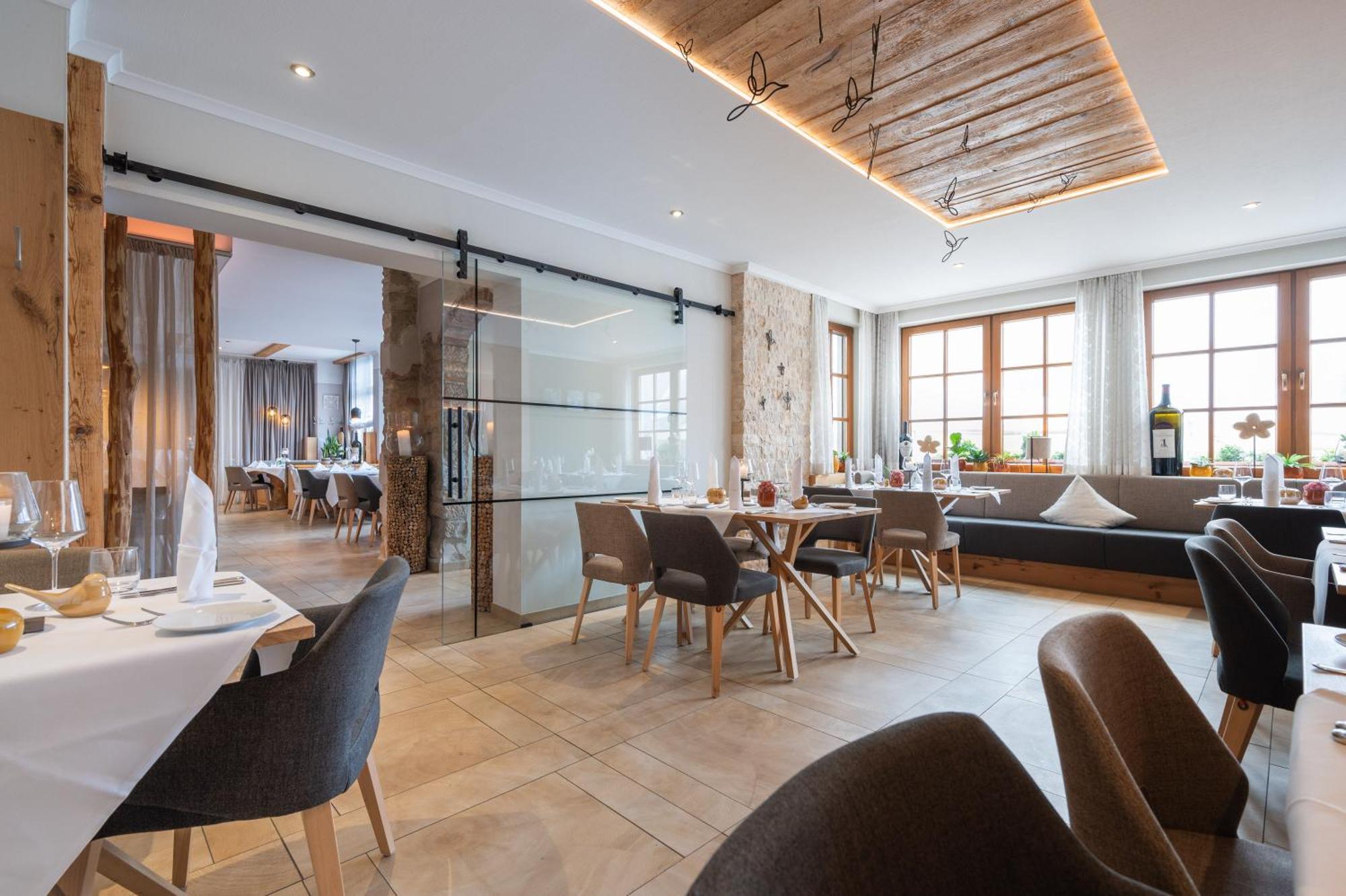 Stetten am Kalten Markt Hotel Gasthof Roessle מראה חיצוני תמונה